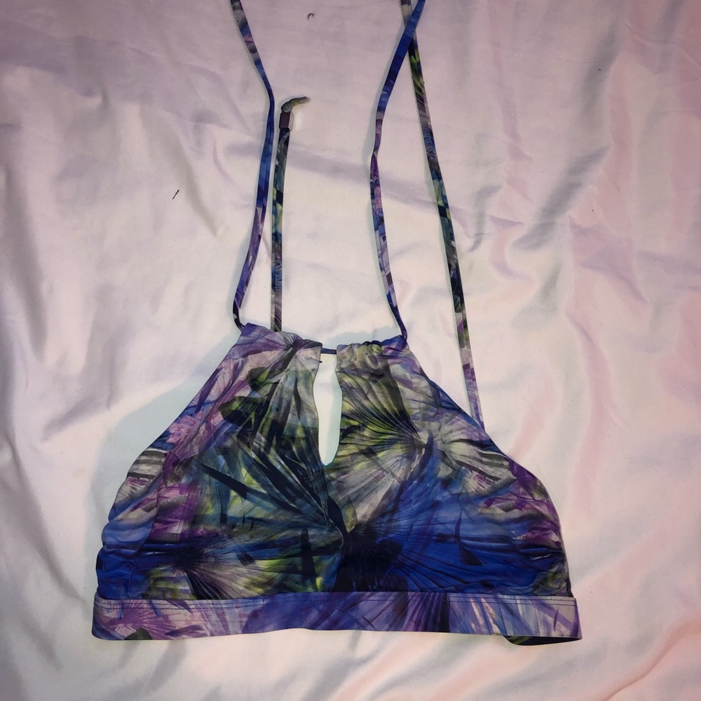 Athletes bikini Top